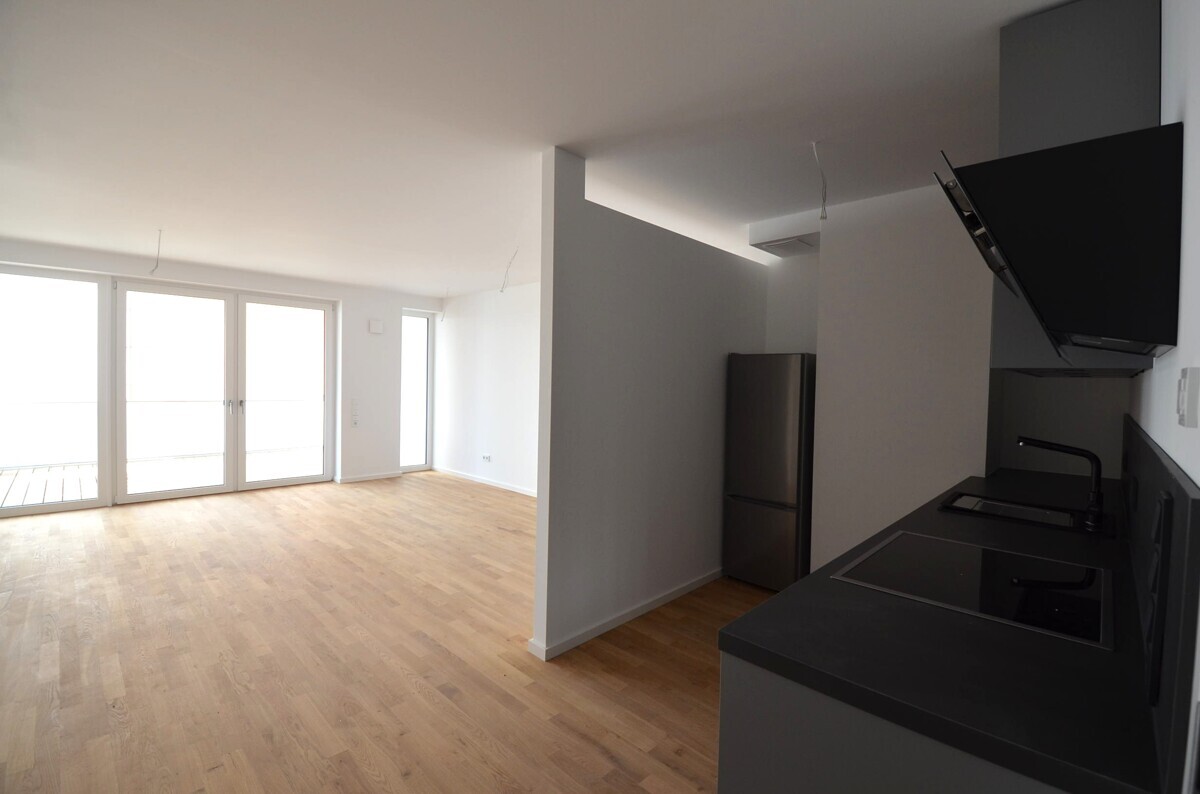 Altstadt: "Downtown" 1 Zi.-Appartement m. Loggia, in Weser Nähe, Parkett und EBK- für Alleinstehende - Photo 4